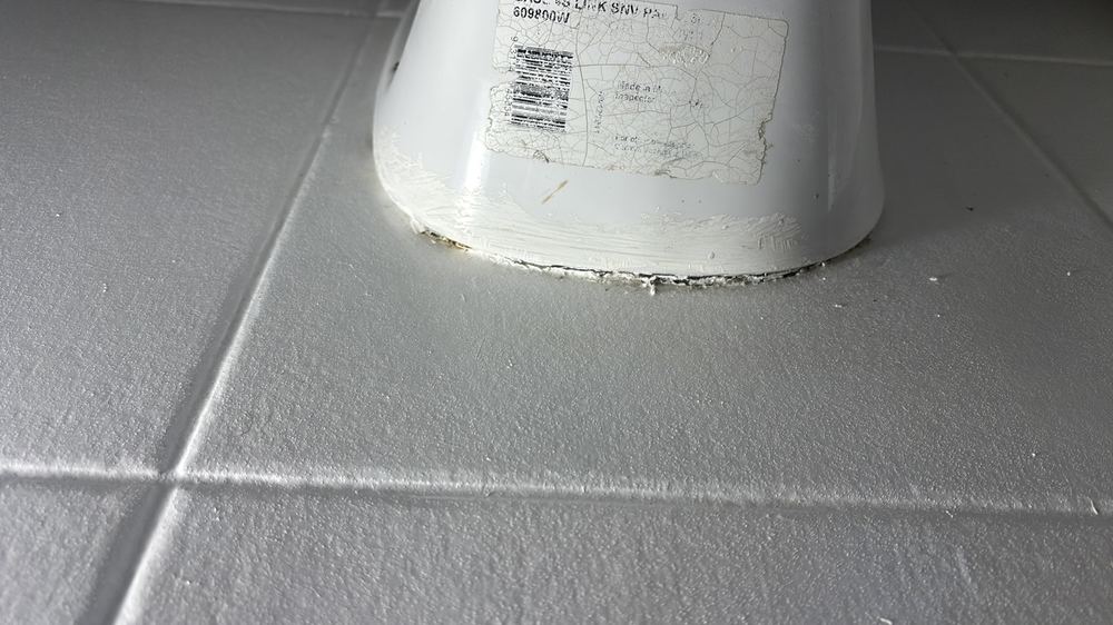 Old sealant gone in sections, letting moisture into the wall, found during a pre-purchase inspection in Darley